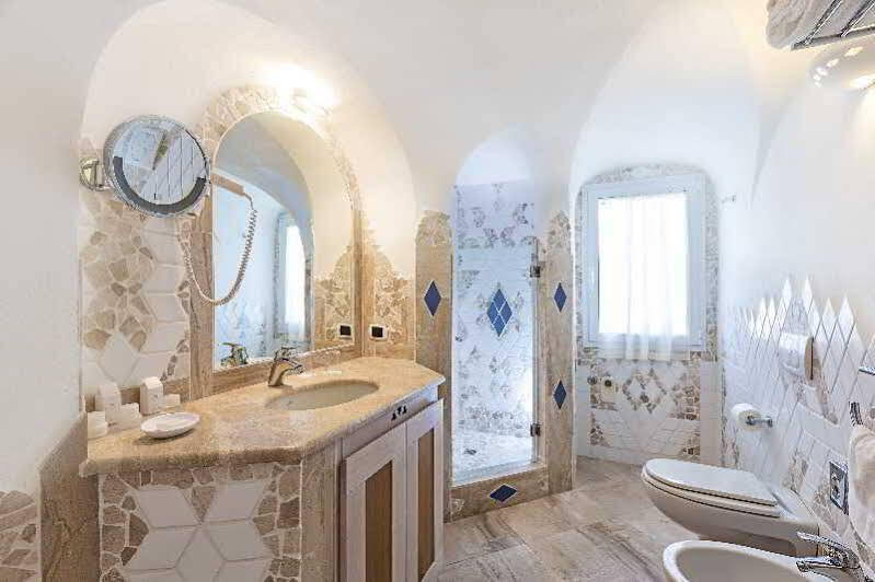 Residence Living Poltu Quatu أرتْساكينا المظهر الخارجي الصورة